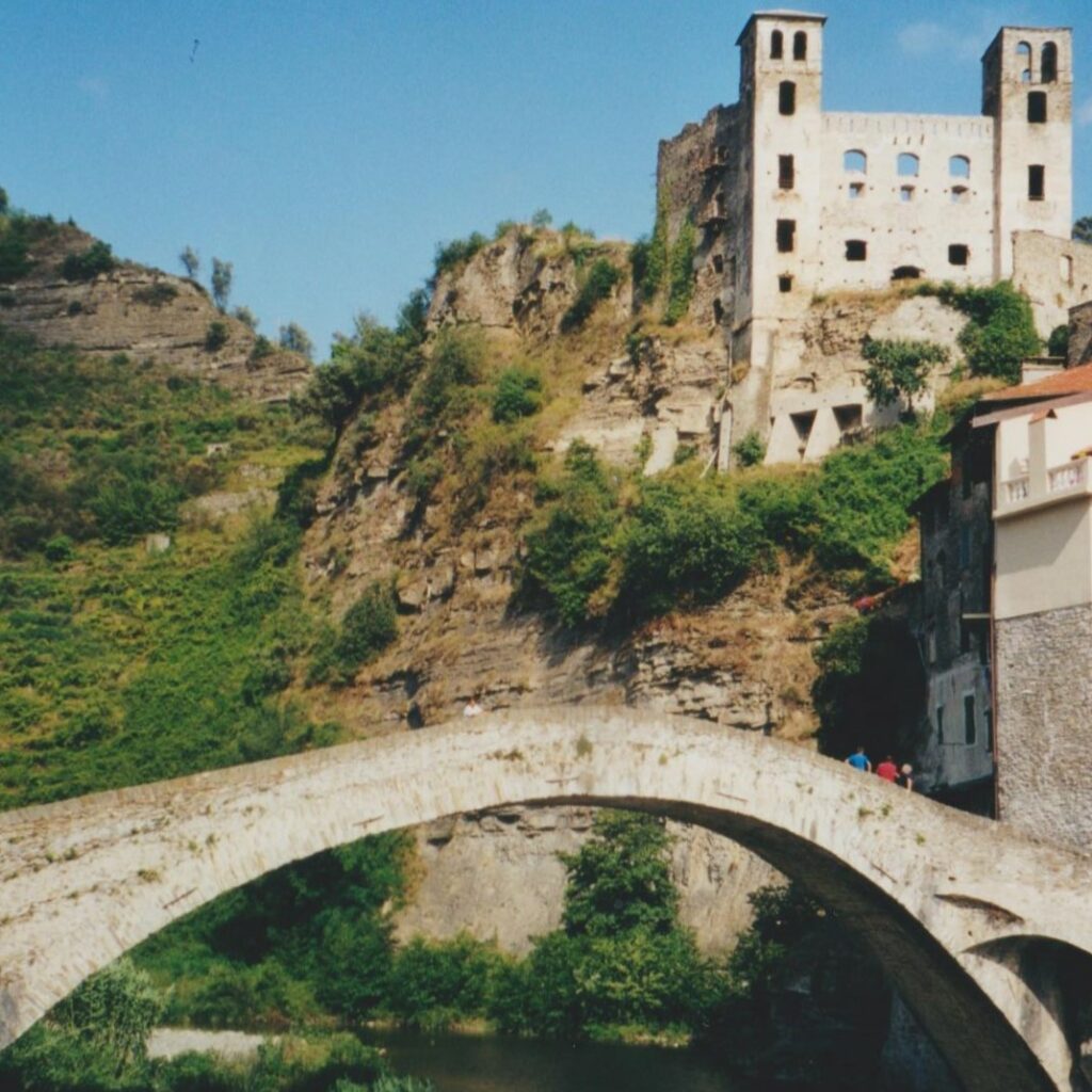 castello dei doria, ponte vecchio 