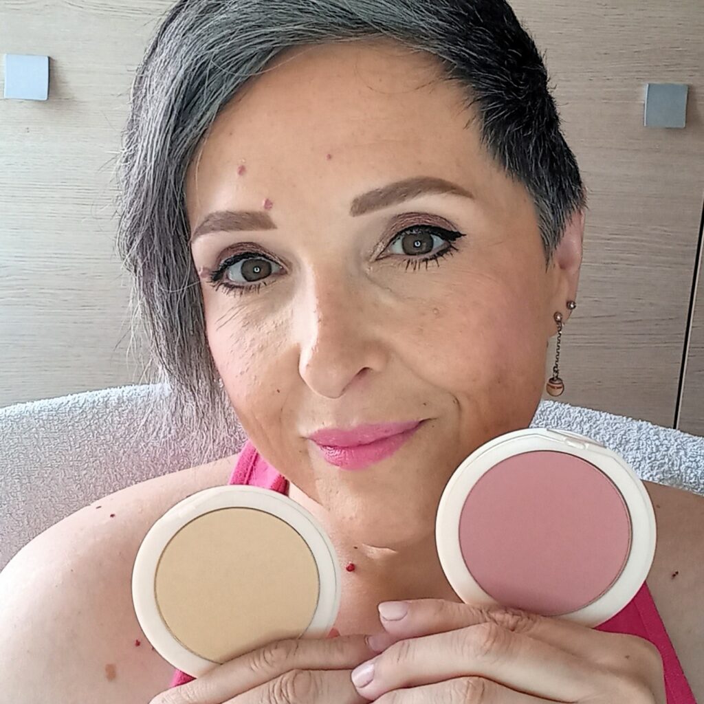 Neve Cosmetics, Velvet Blush e Alabaster Touch