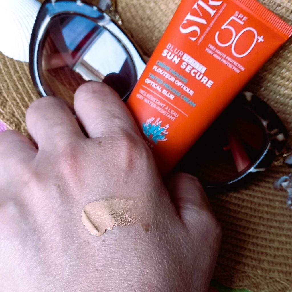 SVR Sun Secure Blur SPF50+, pelle protetta e perfezionata (3)