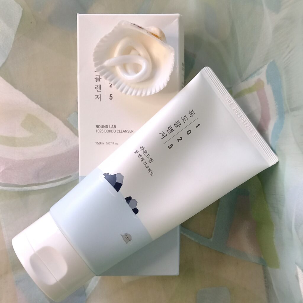 Cleanser 1025 Dokdo di Round Lab: detersione made in Korea